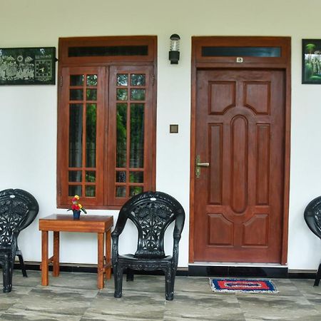 Prem Nadee Homestay 담불라 외부 사진