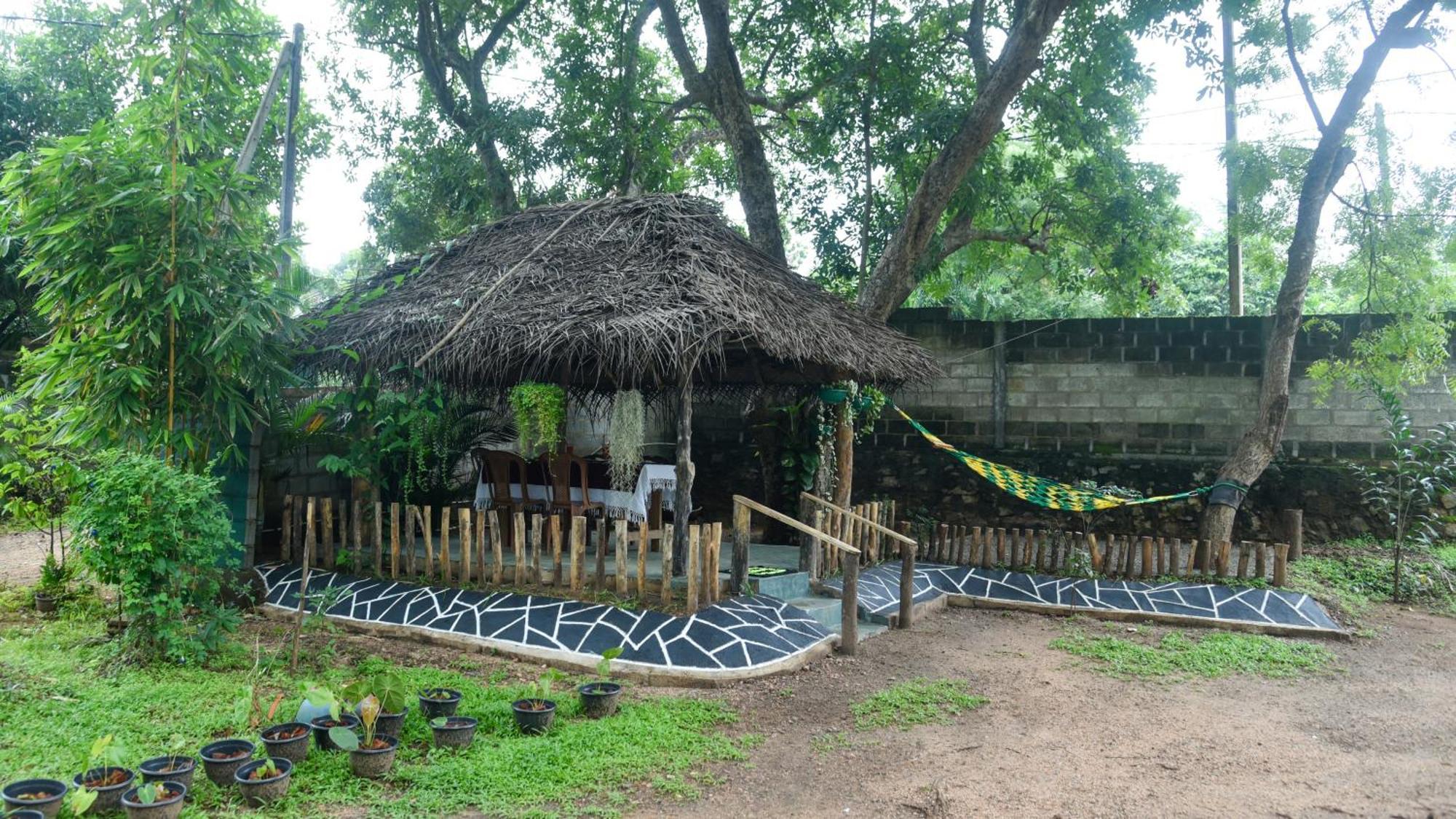 Prem Nadee Homestay 담불라 외부 사진